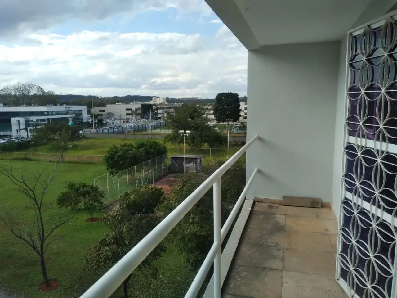EXCELENTE SALA COMERCIAL NA ASA SUL - Foto 2