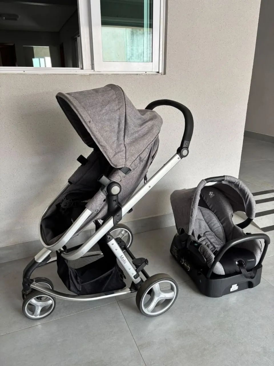 Conjunto Carrinho de Bebê Mobi