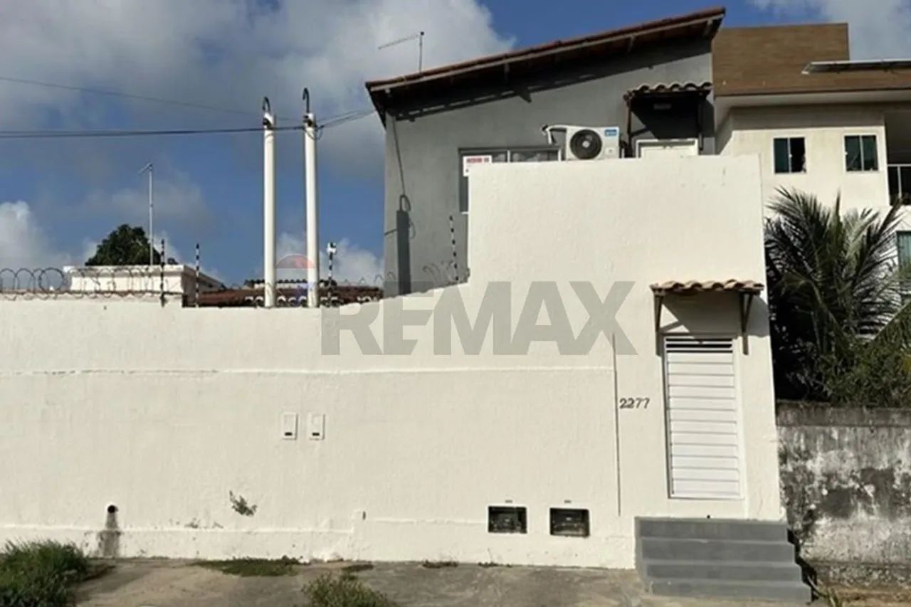 Apartamento com suíte semi mobiliada em Ponta Negra - Foto 2