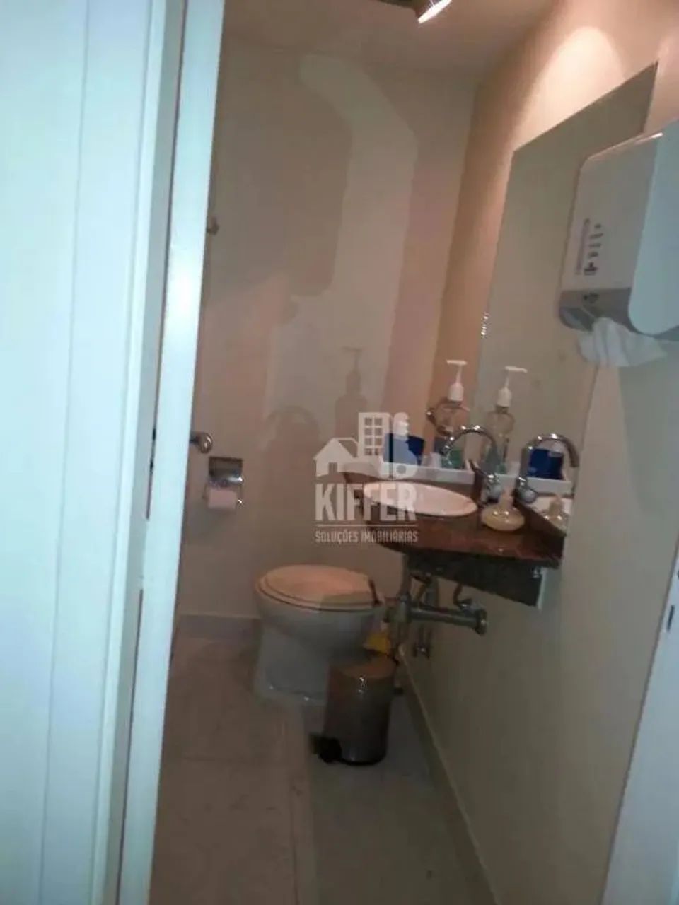 Sala Comercial com 30m² e Vaga no Coração de Icaraí  Oportunidade Única! - Foto 5