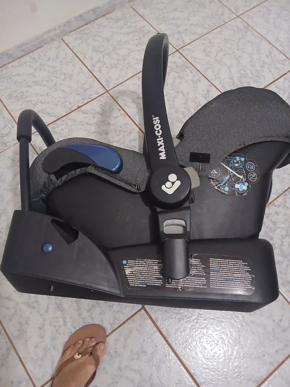 Cadeirinha bebê carro e carrinho 