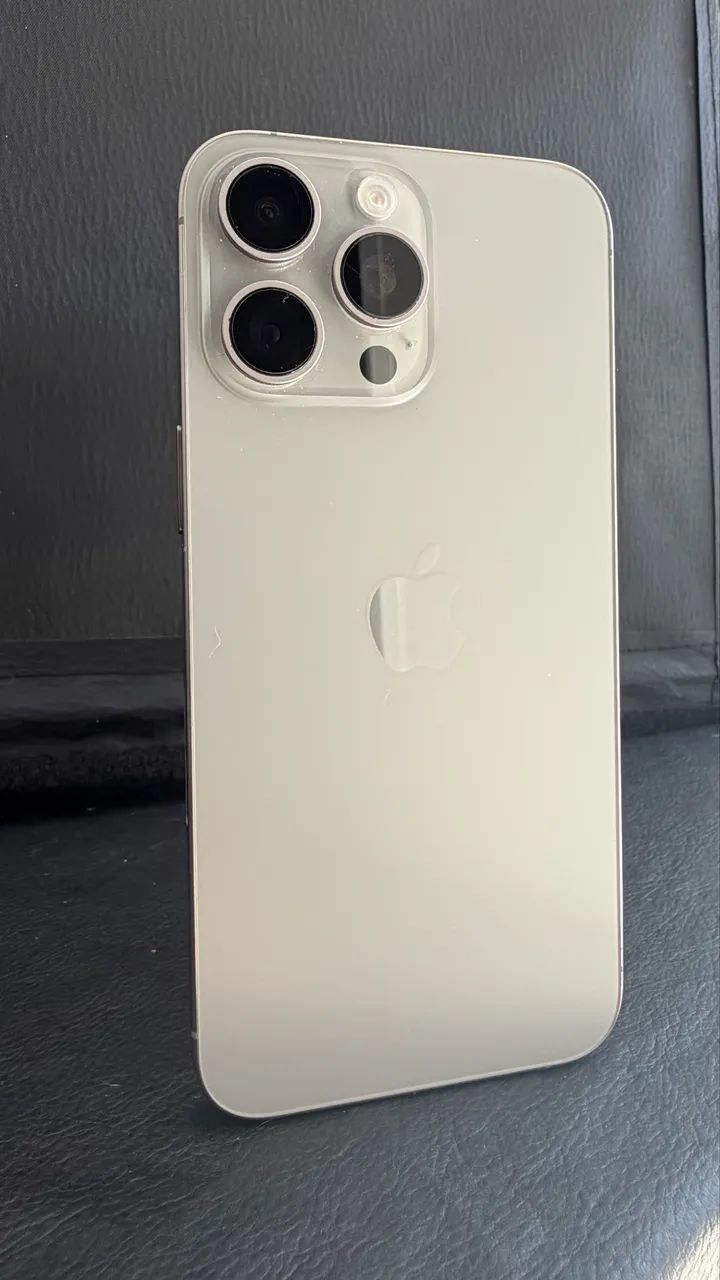 Iphone 15 pro max  256gb - Foto 2
