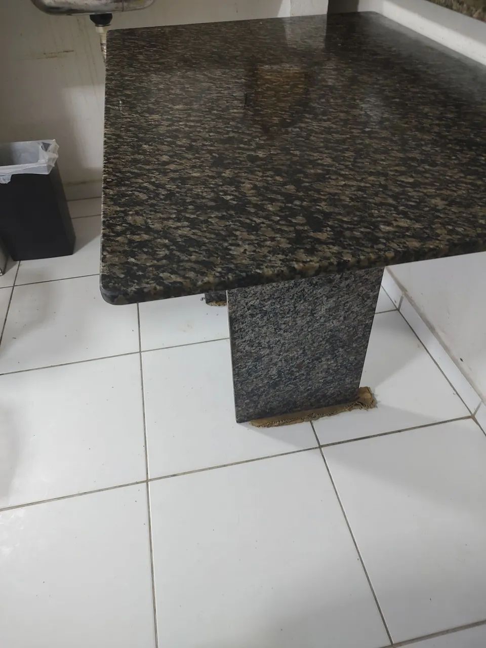 Mesa de mármore