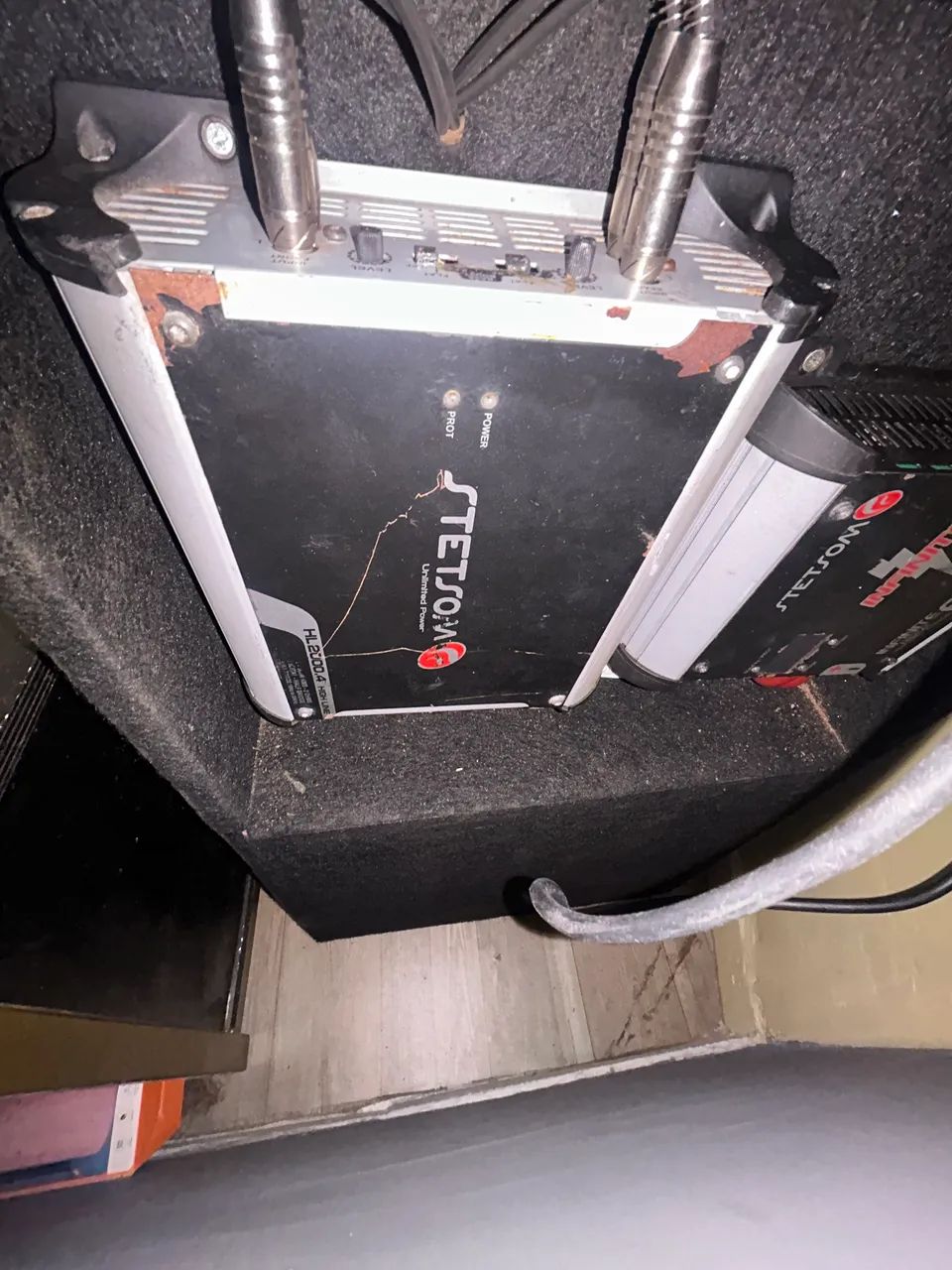 Caixa bob de 12 vendo ou troco - Foto 6