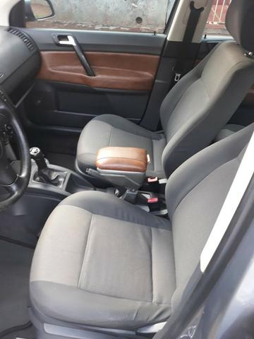 Polo sedan 1.6 completo. Vendo ou troco por algo do meu interesse - Foto 8