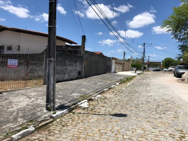 Terreno no Muchila muito perto do centro da cidade - Foto 2
