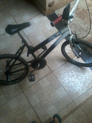 Bicicleta pequena