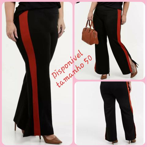 Calça Plus size preta com detalhe vermelho