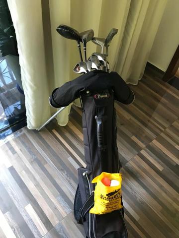 Kit golf William Burney
