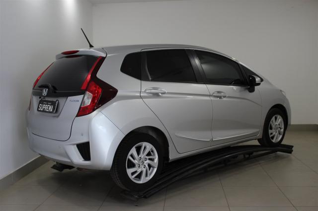 HONDA FIT 2014/2015 1.5 LX 16V FLEX 4P AUTOMÁTICO - Foto 4