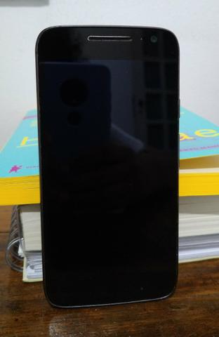 Moto g4 play em ótimo estado