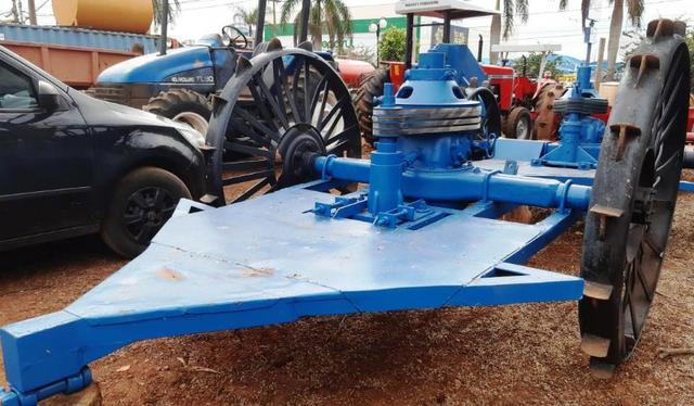 Implemento Trator Roçadeira de Arrasto Avaré - Nova Andradina - MS - Foto 3