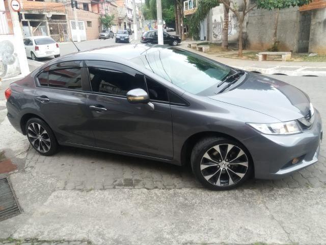 Civic LXR 13/14 conservado
