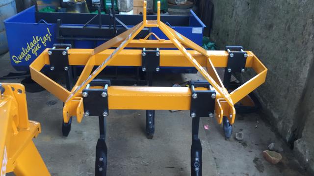 Carreta 5 Ton,sub-solador, plaina manual - Foto 5