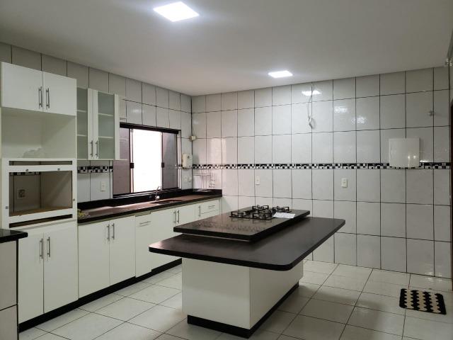 Excelente localização, Rua 08, 03 quartos, 01 suíte com closet, lote 400m² - Foto 6