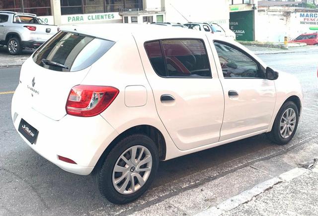 Sandero - Foto 5