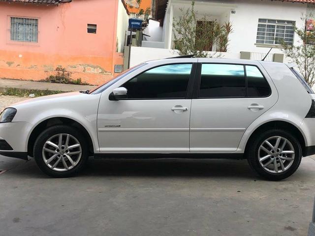 Golf 1.6 teto solar, carro impecável - Foto 6