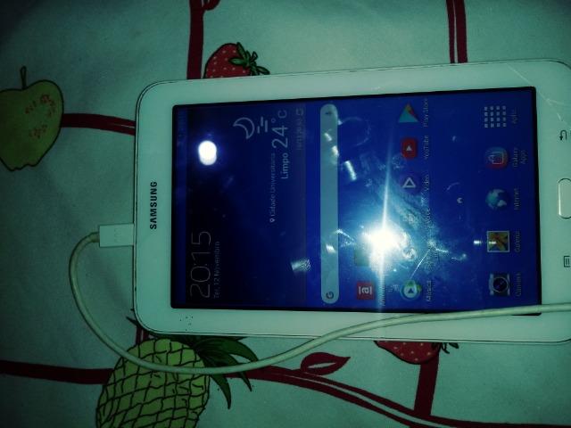 Um tablet sansumg - Foto 2
