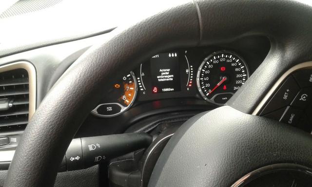 Vendo Jeep renegade 2016 em ótimo estado de conservação - Foto 9