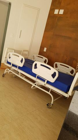 Cama hospitalar elétrica de 3 movimentos