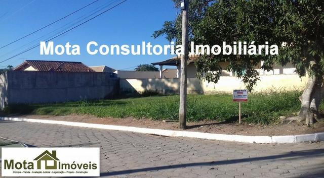 Mota Imóveis - Tem em Araruama Ótimo Terreno 316m² Condomínio Lazer e Segurança - TE-294