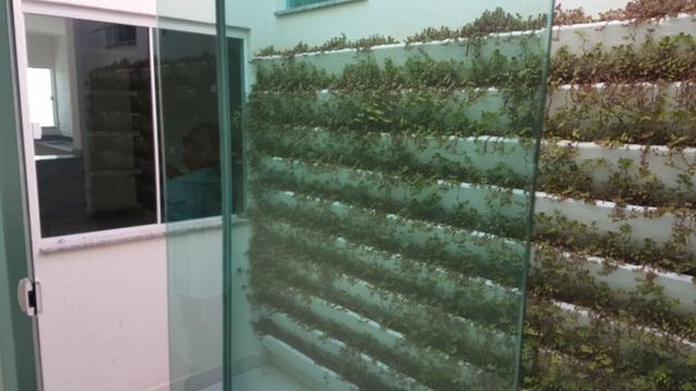 Casa térrea no Condomínio Oasis - 3 dormitórios sendo 1 suíte - área gourmet - quintal - Foto 17