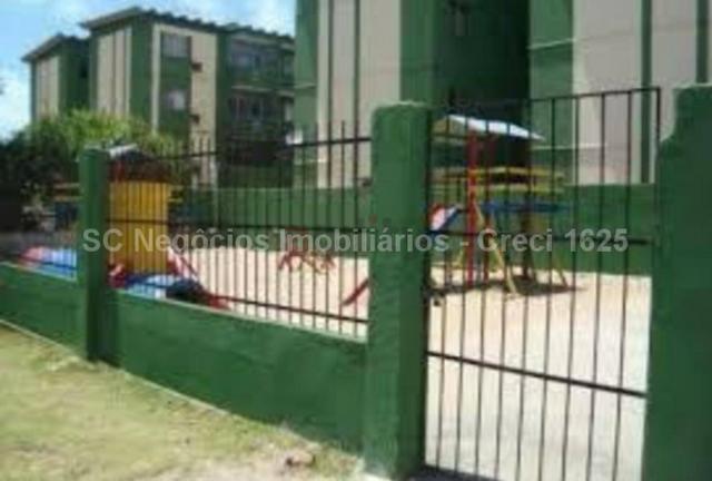 Vendo Apto com 2/4, Varanda! - Foto 17