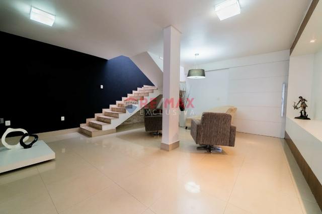 Av. Central Núcleo Bandeirante 240m² · 4 Quartos · 2 Vagas