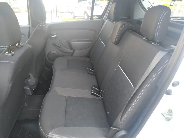 Sandero Zen 1.6 automático 2020 - Foto 9