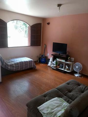 Casa dois pisos com garagem e piscina - Foto 6
