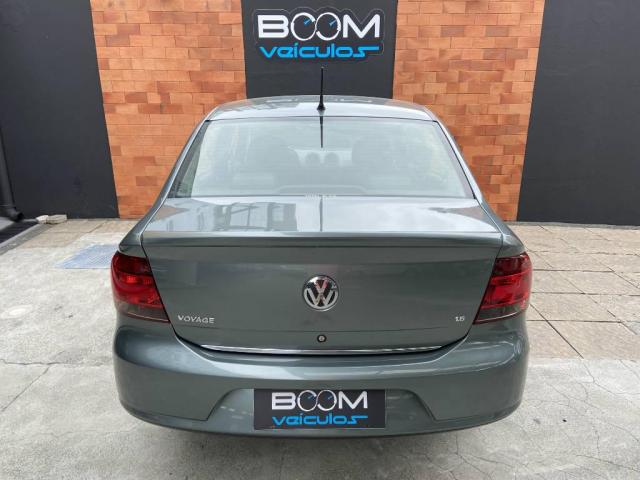 Volkswagen Voyage 1.6 MI COMFORTLINE 8V FLEX 4P MANUAL - Foto 4