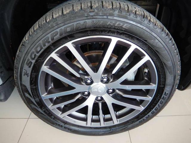 Vendo Mitsubishi ASX com apenas 32 mil km rodados carro impecável - Foto 5