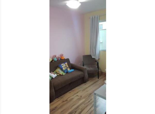 Linda casa de 2 quartos em Quintino - Foto 4