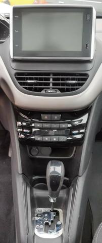 Peugeot 208 Griffe 1.6 automático 2018/19 - Foto 3
