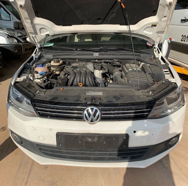 Vw Jetta 2012 Capo Motor Airbag Cambio Mecanica Farol Suspensão Porta Sucata - Foto 5