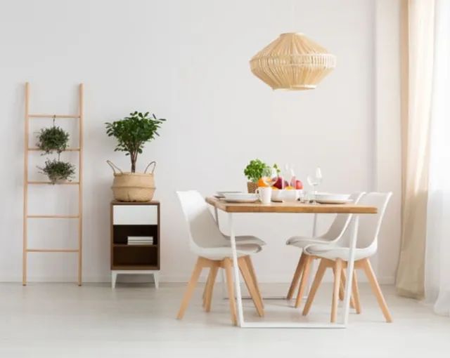 Cadeira Saarinen Wood original mais resistente