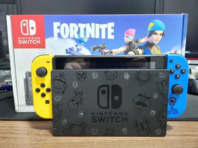 Nintendo Switch 32GB Fortnite Edition - Videogames - Harmonia