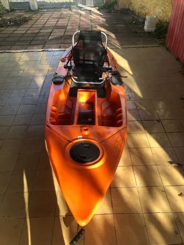 Caiaque Tarpon com ou sem pedal Semi novo a pronta entrega pode retirar em nossa loja - Foto 3