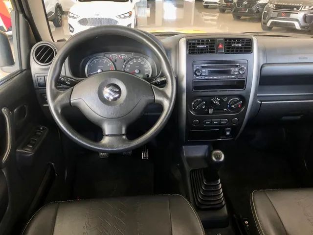 Suzuki Jimny CANVAS 4ALL 1.3 16V 2017 Gasolina - Foto 5