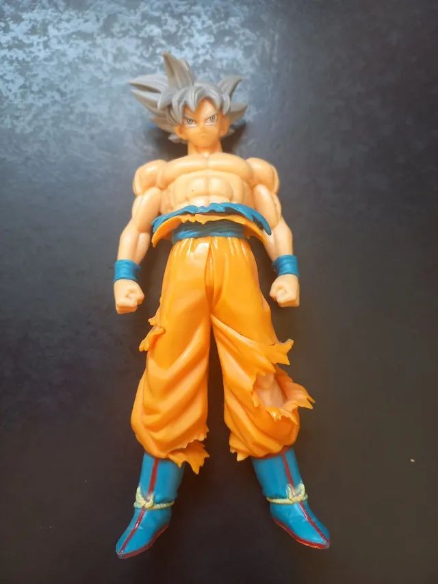 Brinquedo do goku original