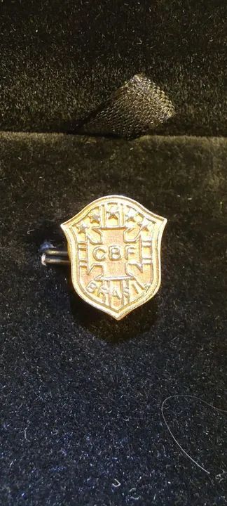 Lindo Pin Broche de Ouro 18K da CBF / Seleção Brasileira  - Foto 2