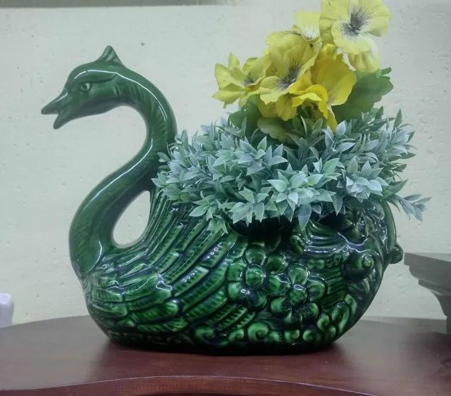 Cisne decorativo de Louça