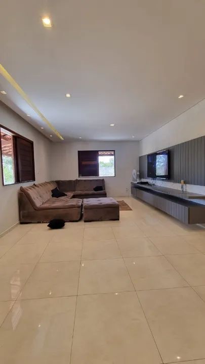 Vendo uma excelente chácara 4/4 sendo três suítes com piscina - Foto 5