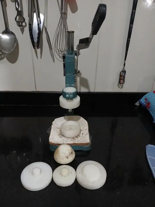 Maquina para empadas!!! - Foto 3