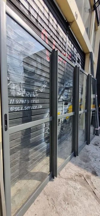 Porta balcão gold corre ambos lados - Foto 5