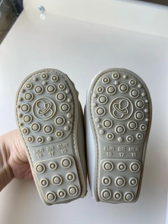 Mocassim de Bebê - Off-White Tam. 17 - Foto 4