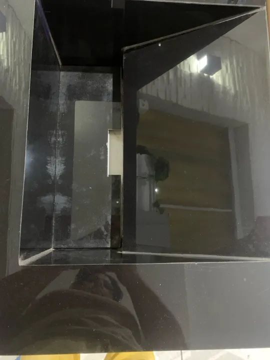 Tanque de porcelanato com armário de mdf - Foto 2