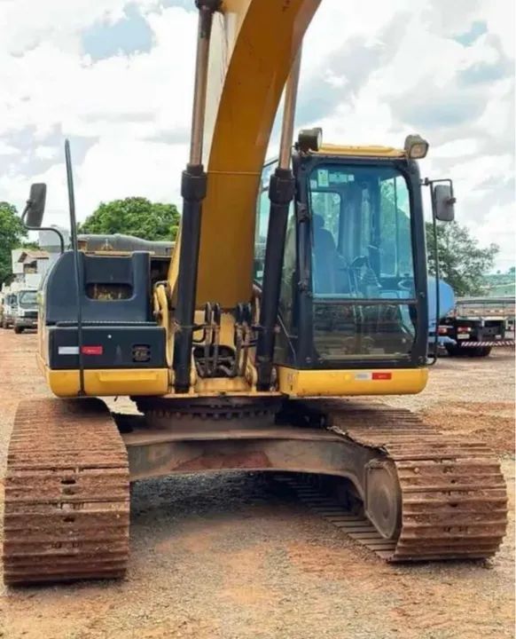 Vendo Escavadeira Hidráulica Cat ano 2014 ( Parcelo ) - Foto 2