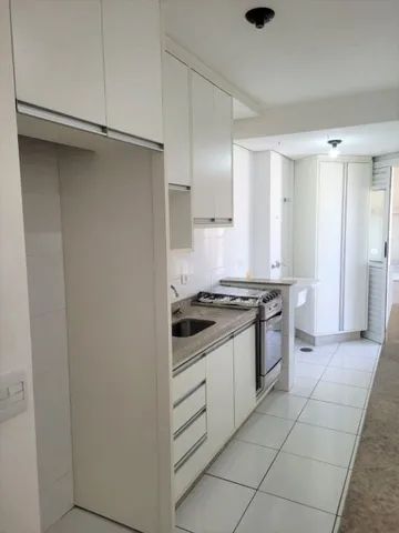 EVOLUTION HOME ARYTON SENNA - R$ 750.000 - Apartamento à venda, 3 dormitórios (1 suite) , - Foto 3