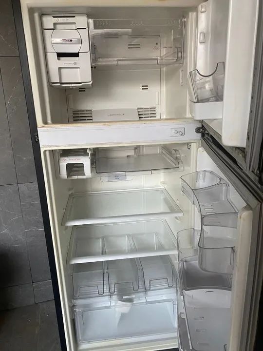 GELADEIRA BRASTEMP ATIVE PAINEL DIGITAL PERFEITO FUNCIONAMENTO - Foto 3